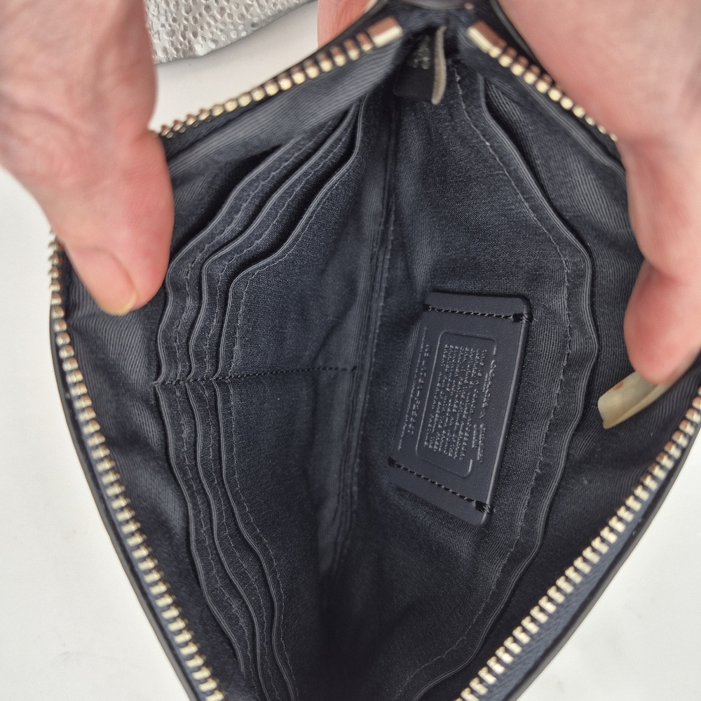 Coach Cracker Jack Wristlet Clutch - Picture 7 of 8
